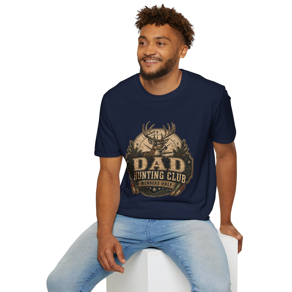 Dad Hunting Club T-Shirt | Deer Buck Antlers Outdoors Retro Badge